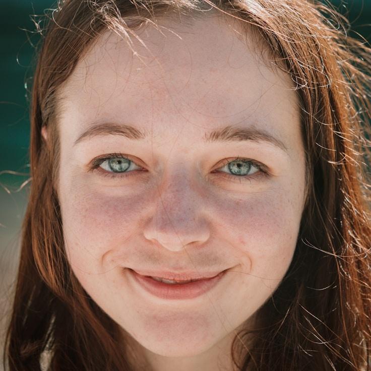 Portrait of Aisha Rao meditation instructor